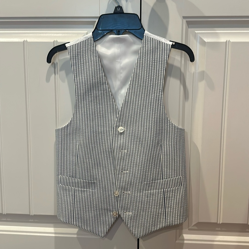 Boys size 10 seersucker vest